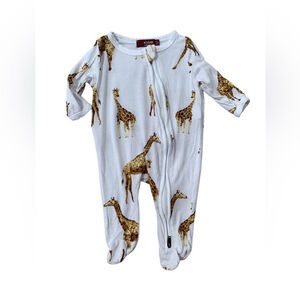 Milkbarn Size 0-3 Months Giraffe Print Bamboo Footie Pajamas Sleeper